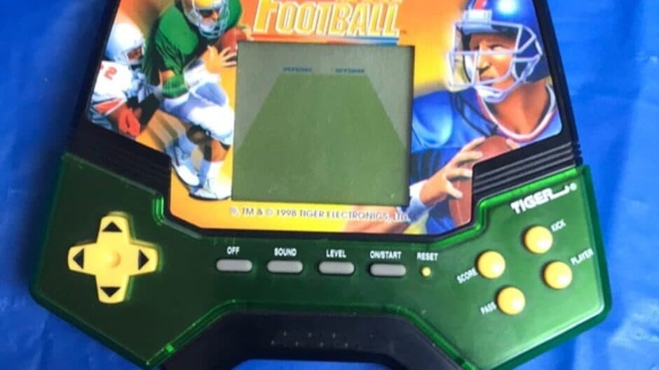 Play Action Football screenshot 1
