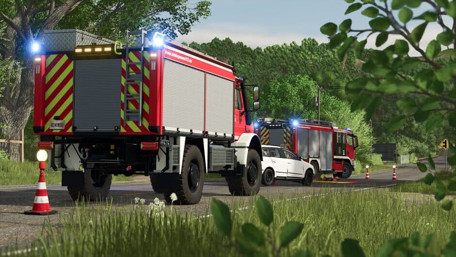 Farming Simulator 25: Emergency Pack screenshot 2