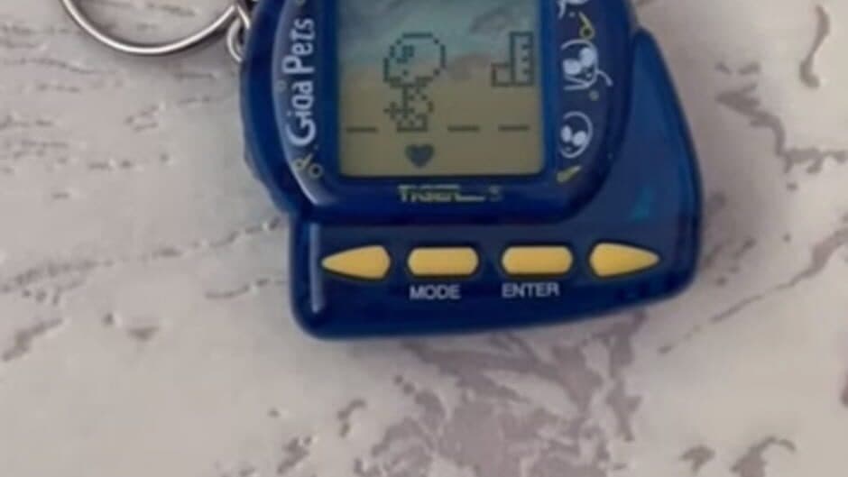 Giga Pets: Virtual Alien screenshot 2